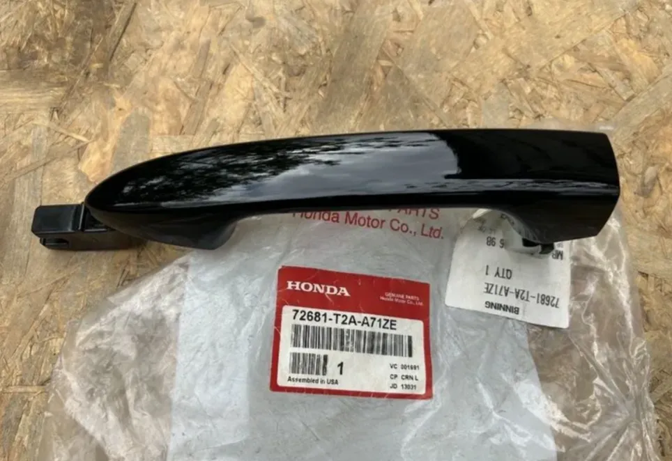 Ручка задней левой двери Honda Accord 9 (новая)