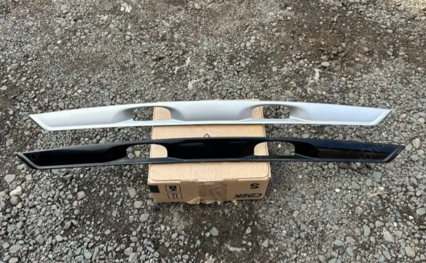 Накладка крышки багажника для Honda Civic 4D