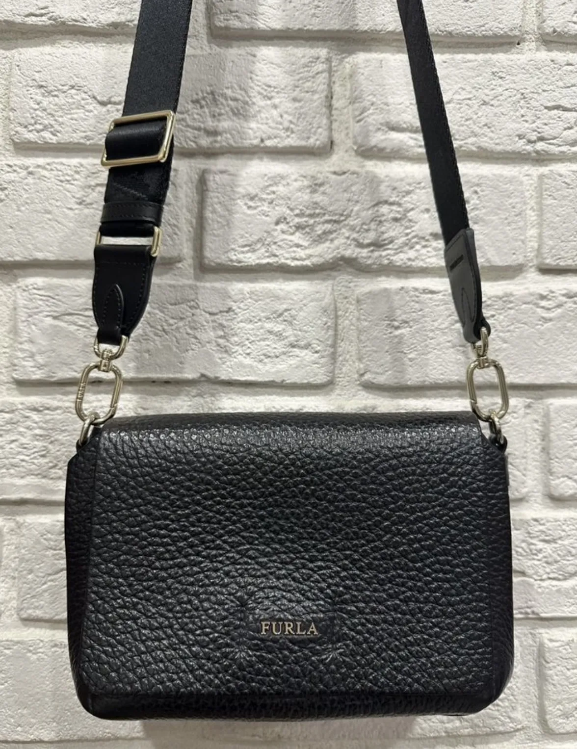 Сумка Furla натуральная кожа